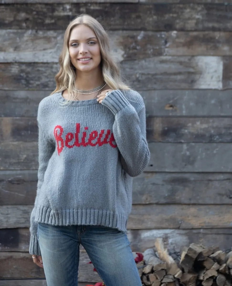 Believe Pullover Cement Red