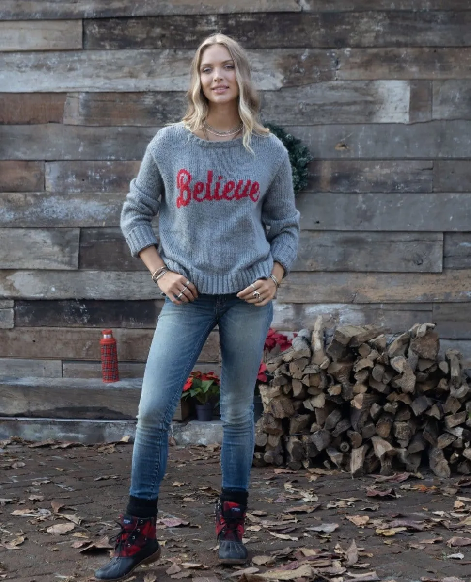 Believe Pullover Cement Red